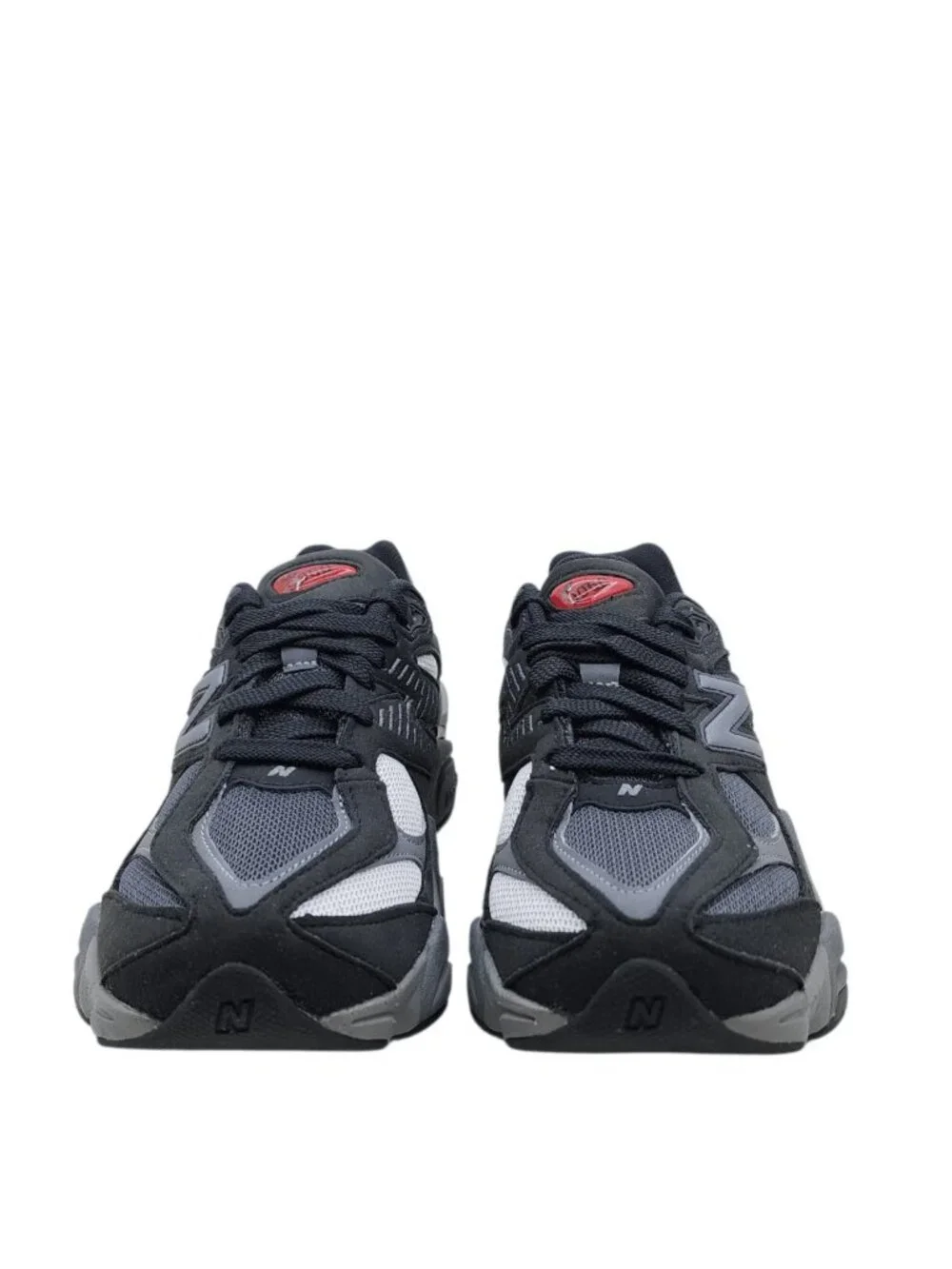 New Balance Kids Sneakers Black Gray Sneakers Lace Up Running Shoes Size 5.5